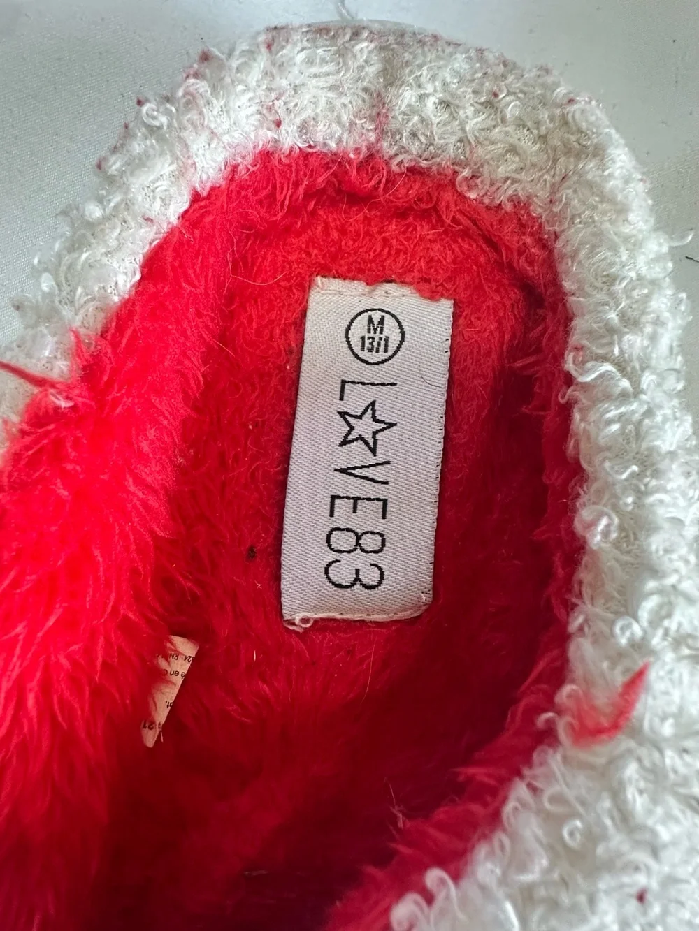 Love 83 plush cream